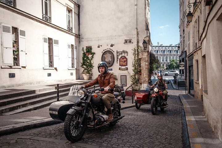 Tour Privato di Parigi con Durata Flessibile a Bordo di un Sidecar Vintage — foto 5