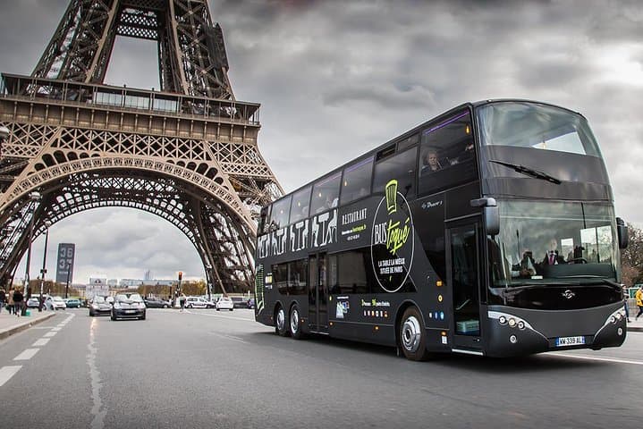 Mittagessen auf den Champs-Élysées im Panoramasbus — Foto 4