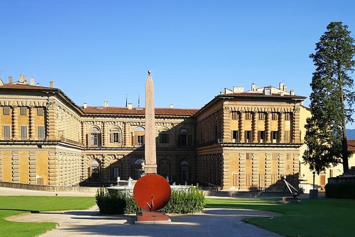 Tour Guidato di Palazzo Pitti, Giardino di Boboli e Galleria Palatina — foto 2