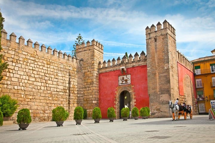 Geführte Tour durch den Alcázar von Sevilla mit Skip-the-Line-Ticket — Foto 4