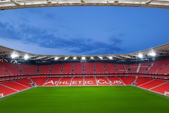 TOUR BILBAO TODO HIERRO: Athletic Club y Guggenheim