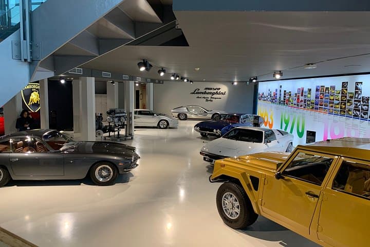 Lamborghini Vip Tour Expérience Complète d'une Journée à Sant'Agata Bolognese — photo 5