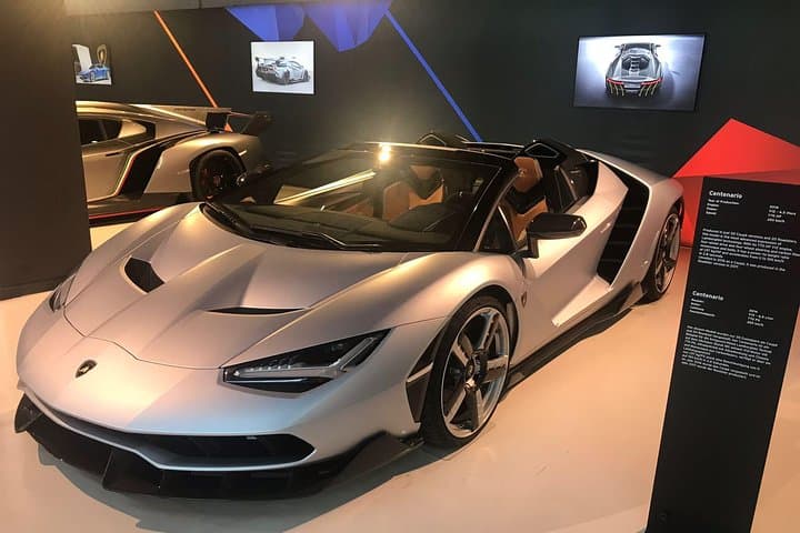 Tour delle Fabbriche e Musei Ferrari Lamborghini Pagani - Partenza da Bologna — foto 3