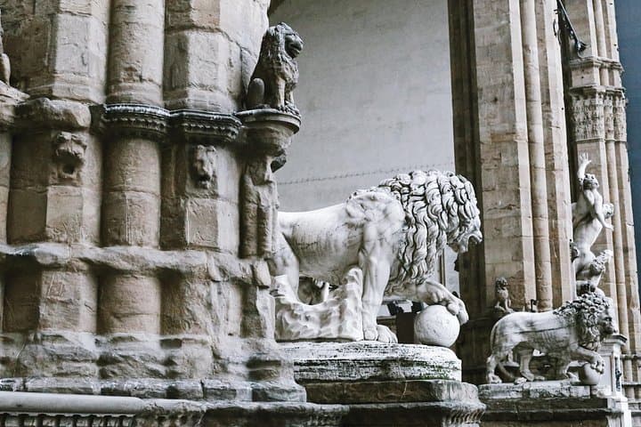 Tour Guiado por el Centro de Florencia con Accademia y David — foto 5