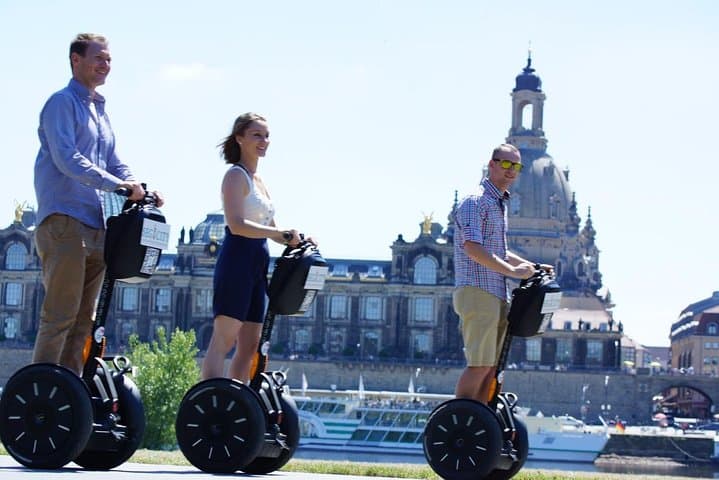 Tour privado en Segway por los puntos destacados de Dresde