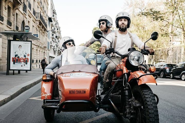 Tour Privado Vintage de París en una Motocicleta con Sidecar — foto 4