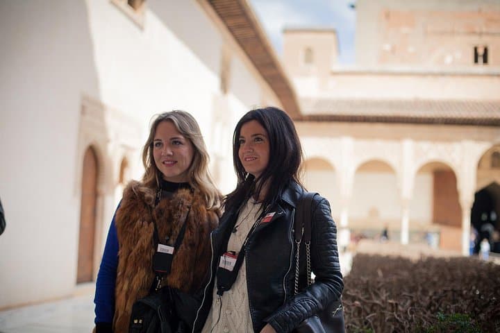 Alhambra mit den Nasridenpalästen - Privattour ab Sevilla — Foto 2
