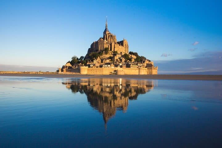 Tagesausflug zum Mont Saint Michel mit Eintritt zur Abtei von Paris — Foto 1