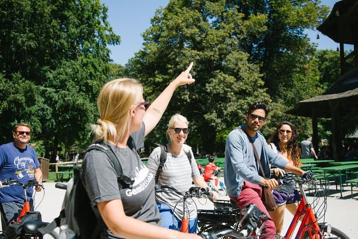 Visite guidée à vélo de Munich avec déjeuner au Biergarten — photo 5