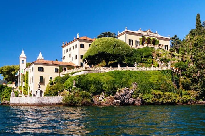 Visite Privée : Lac de Côme depuis Milan avec Chauffeur Privé et Bateau — photo 3