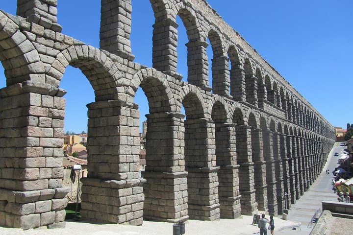 Geführte Nachmittags-Tour nach Segovia von Madrid — Foto 3