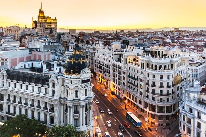 Madrid Highlights Private Walking Tour — Foto 5