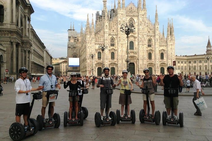 Tour in Segway dei Luoghi di Milano in Piccolo Gruppo — foto 2