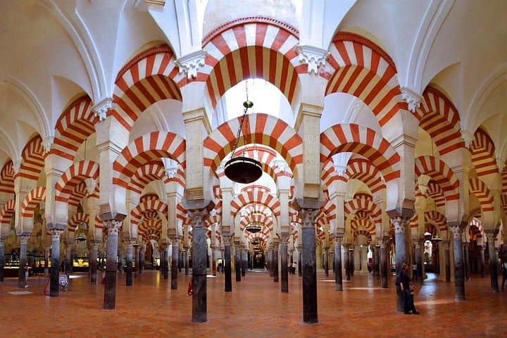 Transfer von Granada nach Sevilla mit optionalem Besuch der Moschee in Córdoba — Foto 3