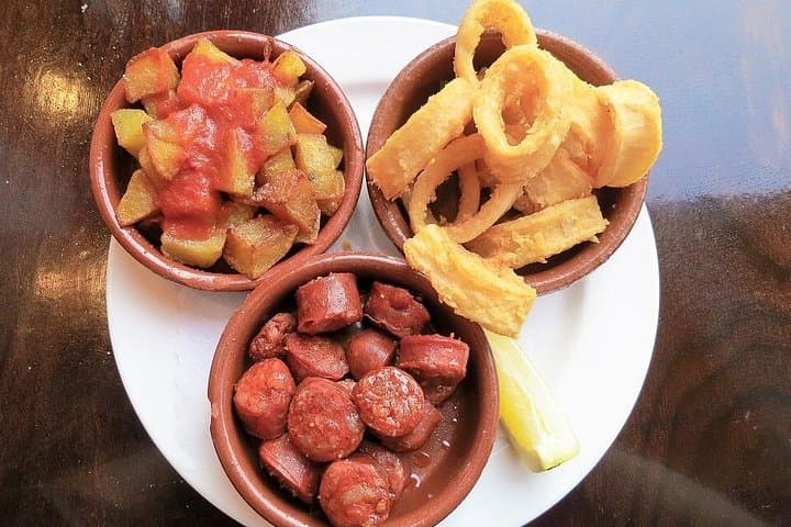 Private 3-stündige Tapas-Tour durch Granada — Foto 4