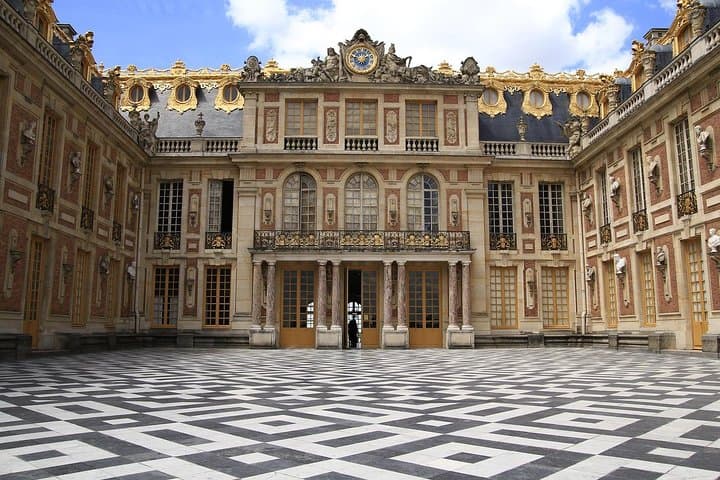 Visite Guidée Privée du Château de Versailles et du Domaine de Marie-Antoinette — photo 4