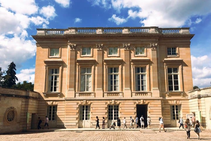 Visite Guidée Privée du Château de Versailles et du Domaine de Marie-Antoinette — photo 5