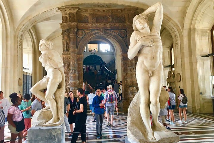 Private Tour des Louvre mit Hotelabholung