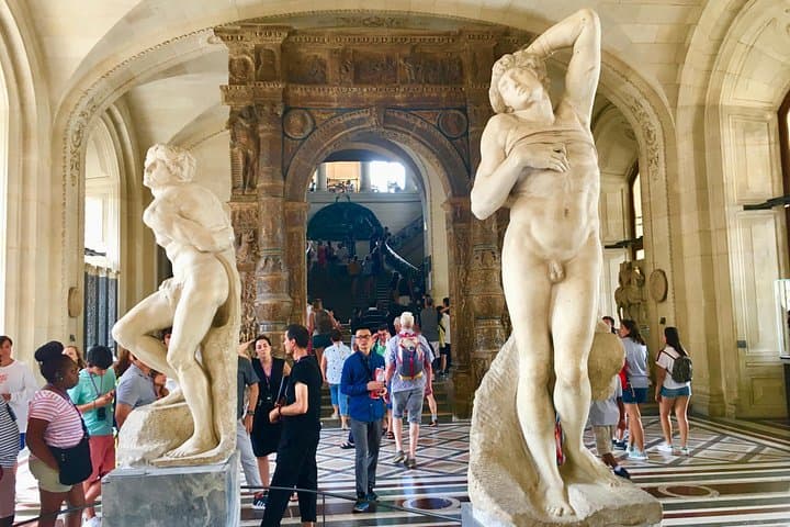 Tour Privado del Louvre con Recogida en el Hotel