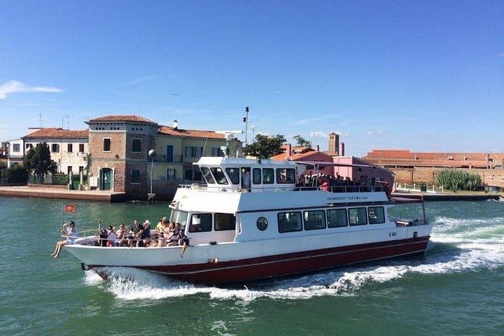 Halbtägige Motorbootfahrt zu den Laguneninseln Murano und Burano — Foto 3