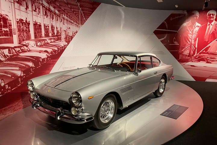 Ferrari Lamborghini Pagani Museen - Tour ab Bologna — Foto 2