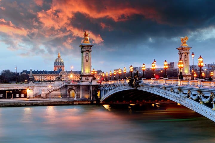 Tour delle Illuminazioni di Parigi con Spettacolo del Moulin Rouge e Crociera — foto 5