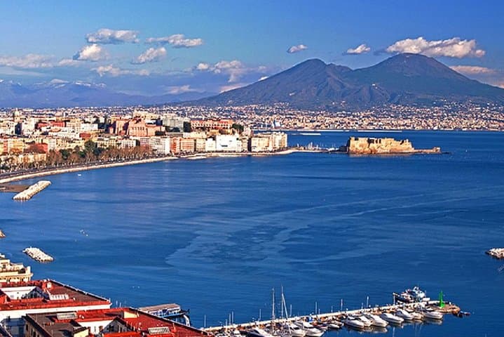 Tour in autobus hop-on hop-off a Napoli — foto 2
