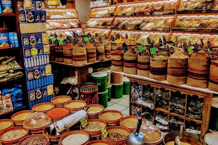 Cours Julien und Noailles Markt Tour, Marseille — Foto 5