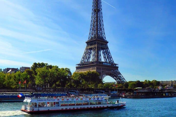 Seine-Rundfahrt mit Führung in Paris — Foto 1