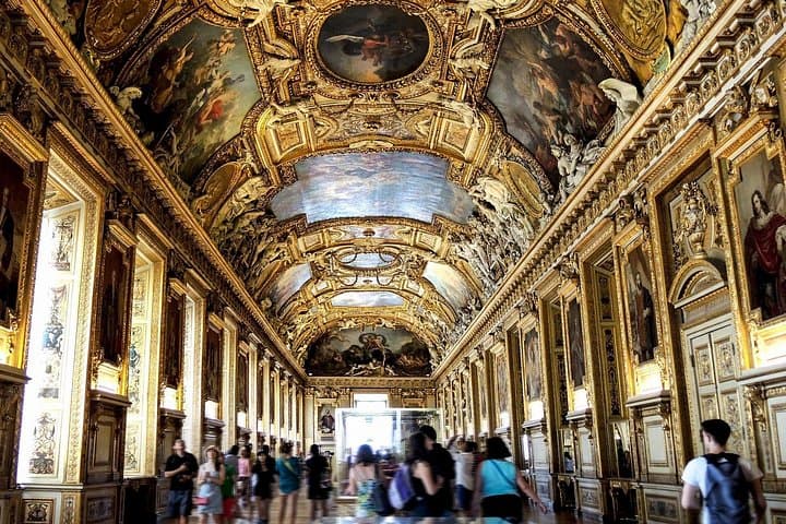 Tour Privado del Louvre con Recogida en el Hotel — foto 4