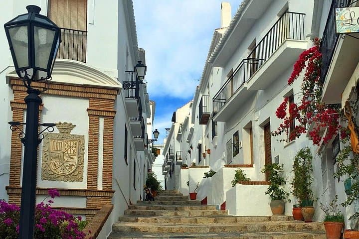 Tour semi-privato a Frigiliana e Il Villaggio Perduto