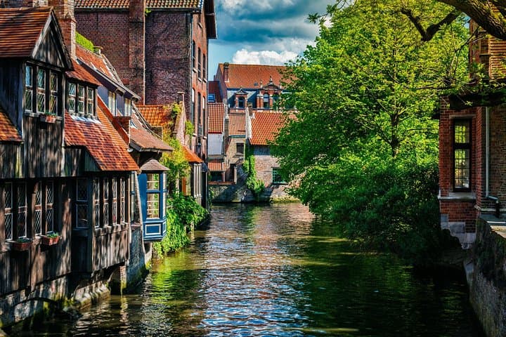 Visita guidata o audio di Bruges con opzione di crociera sui canali da Parigi — foto 2