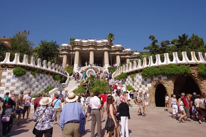 Park Guell Skip-the-Line Geführte Tour Barcelona — Foto 3