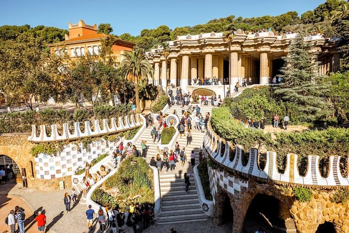 Schnellzugangstour Sagrada Familia & Park Güell Barcelona