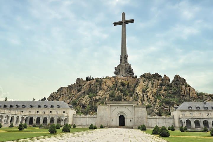 Monastero dell'Escorial e Valle dei Caduti da Madrid