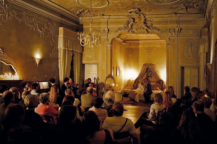 Performance di Opera 'Musica a Palazzo' a Venezia