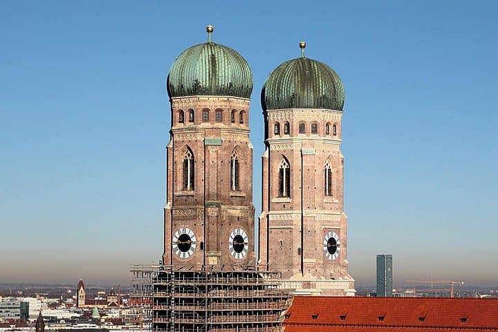 München Essentials - Englischer Garten, Marienplatz & Residenz — Foto 2