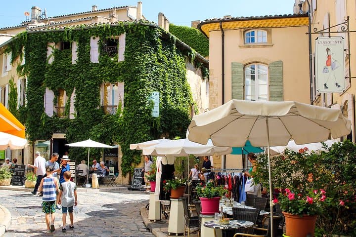 Tour Privado por el Luberon: Gordes, Abadía de Sénanque, Roussillon, Lourmarin — foto 5