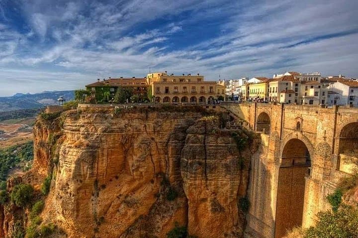 Excursion privée d'une journée de Malaga à Ronda et Setenil