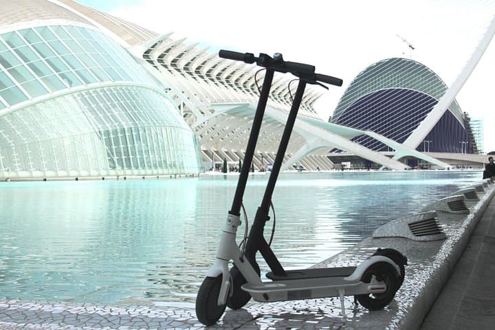 Noleggio di Scooter Elettrici a Valencia — foto 4