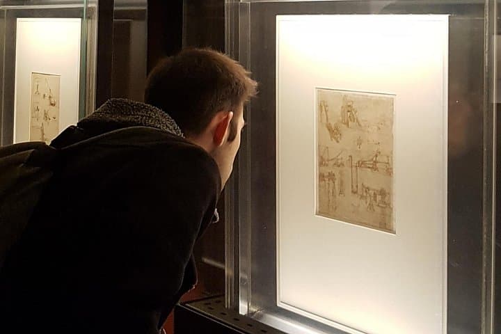Entrada a la Pinacoteca Ambrosiana y al Codex Atlanticus de da Vinci en Milán