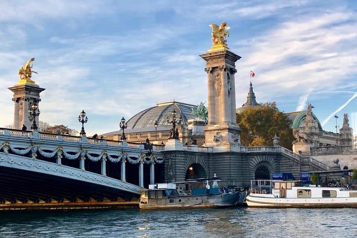 Crucero de degustación de champán por el río Sena en París — foto 4