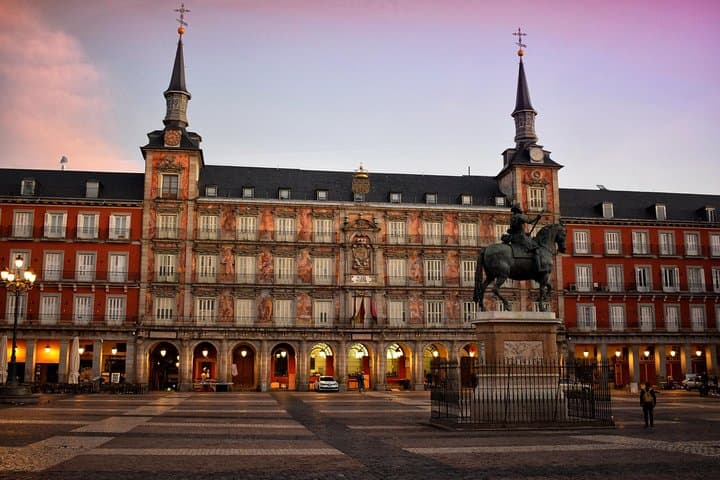 Tour Privado a Pie en Madrid