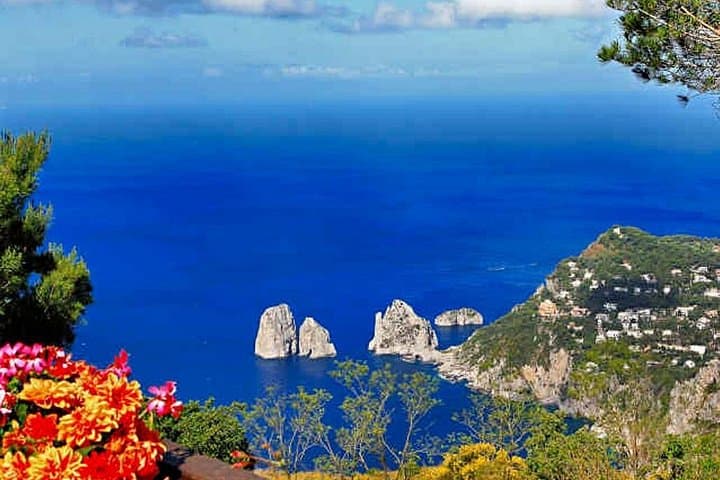 Île de Capri et Grotte Bleue depuis Sorrente ou Positano ou Amalfi ou Salerne — photo 4