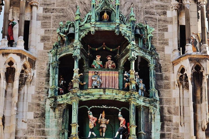 München Essentials - Englischer Garten, Marienplatz & Residenz — Foto 3