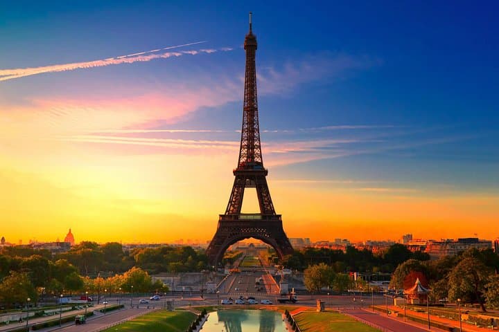 Acceso al Ascensor de la Torre Eiffel con Crucero por el Sena — foto 1