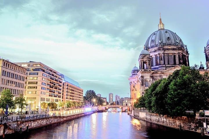 Visite privée de 4 heures de Berlin avec chauffeur et guide — photo 4