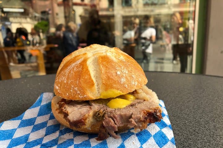 München Viktualienmarkt Klein-Gruppen Food Tasting Tour — Foto 3