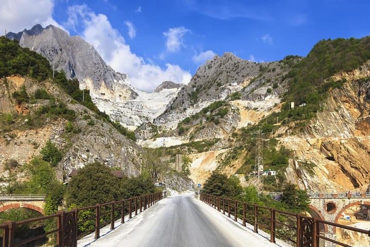 Carrara: Aventura Exclusiva en las Cuevas de Mármol en un 4x4 — foto 4