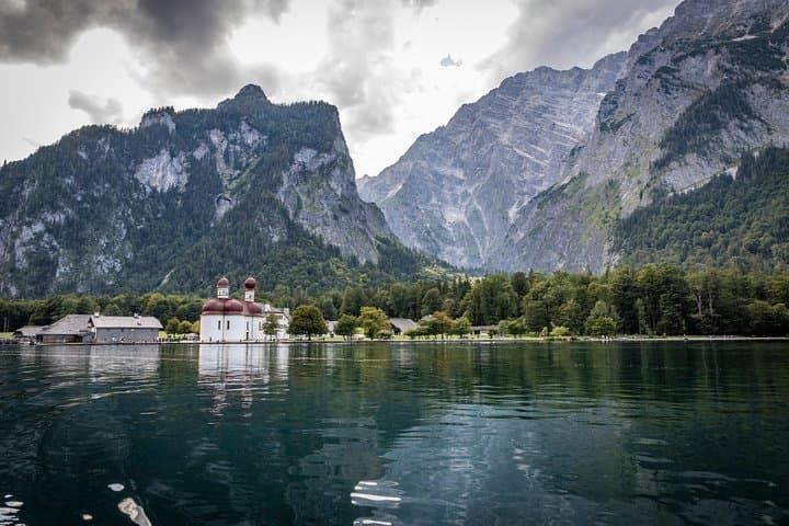 Königssee Bootsfahrt und Berchtesgadener Salzbergwerk Tour — Foto 5